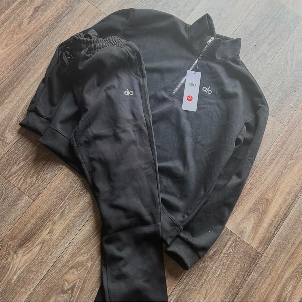 ALO Yoga Black 1/4 Tracksuit Set X2